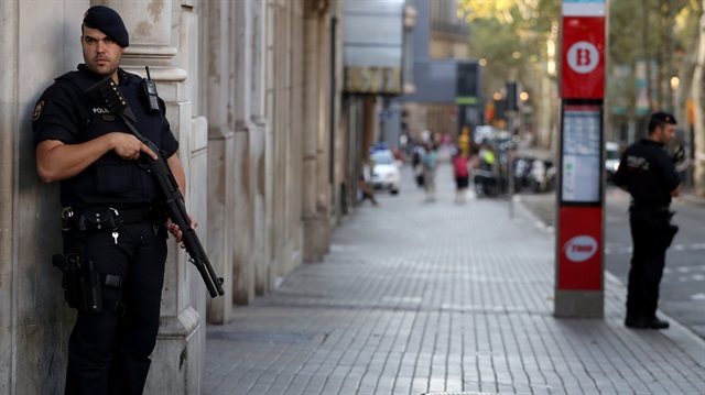 Terör saldırıları ile sarsılan Barcelona
