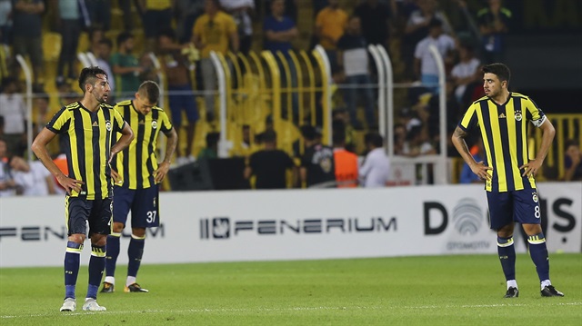 Fenerbahçe dün sahasında ağırladığı Vardar'a 2-1 mağlup olarak grup aşamasına kalamadı.