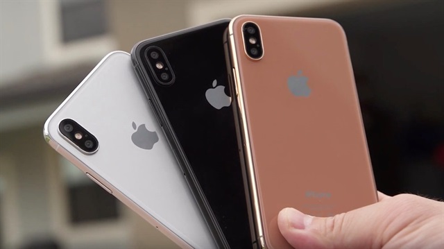 iPhone 8'in yeni farklı renk seçeneklerine sahip olacağı ifade ediliyor.