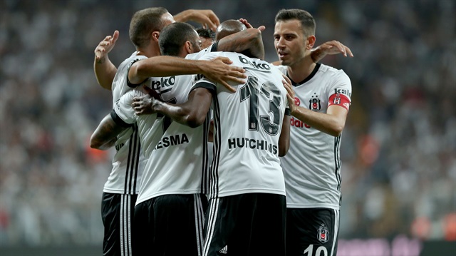 Beşiktaş'lı oyuncuların ilk gol sevinci.