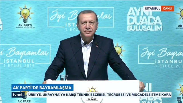Cumhurbaşkanı Recep Tayyip Erdoğan, AK Parti'nin Haliç Kongre Merkezi'ndeki bayramlaşma töreninde konuşuyor. 