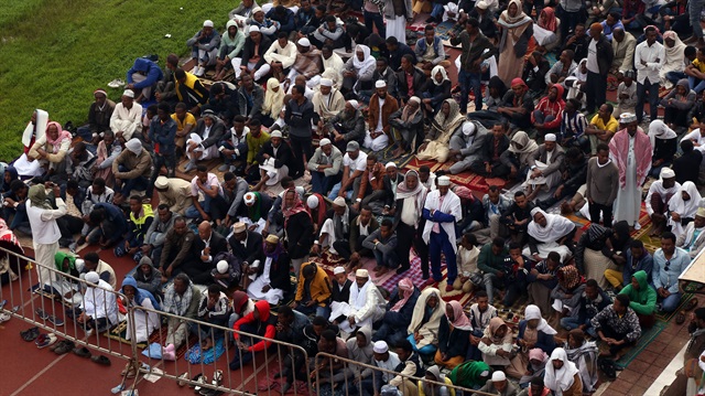 مسلمو إثيوبيا يُؤدون صلاة العيد باستاد أديس أبابا