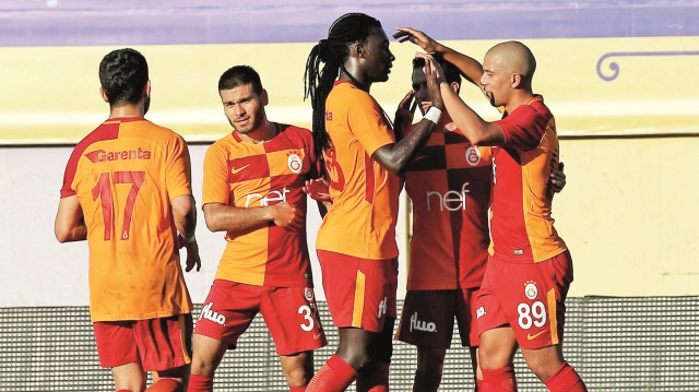 Denayer ve Feghouli attı Aslan kazandı