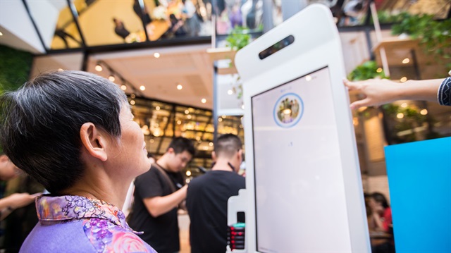 Para ve kredi kartının yerini gülücük alacak: Gülerek hesap ödemek artık mümkün