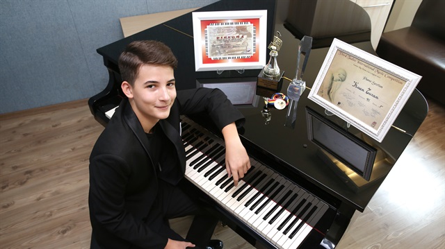 İzmirli piyanist dünya birincisi oldu