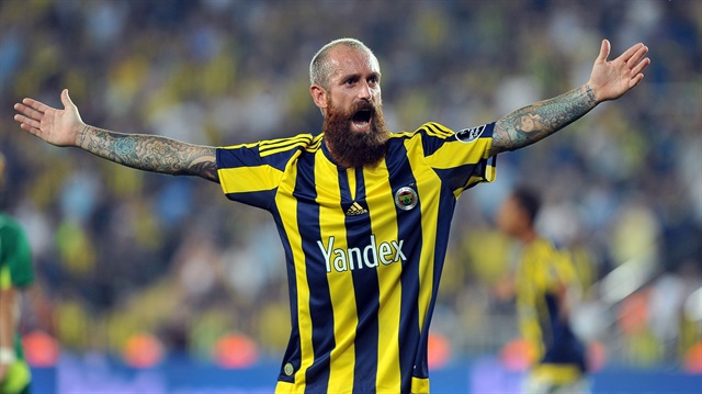 Fenerbahçe'nin eski yıldızı Raul Meireles futbola geri dönüyor!