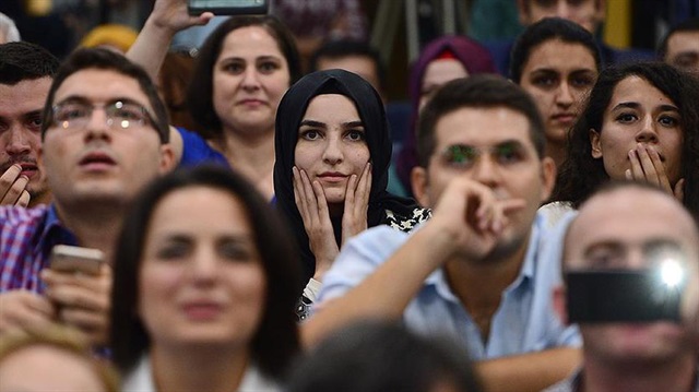 Milli Eğitim Bakanı İsmet Yılmaz, bu yıl öğretmen ataması öngörülmediğini, atamaların 2018'de yapılacağını söyledi.