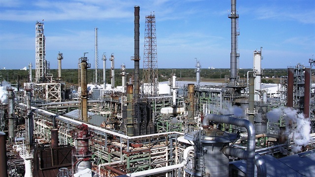 ​Petrokimya endüstrisi dünya genelinde toplam 2.2 trilyon dolarlık bir ticaret hacmine sahip.
