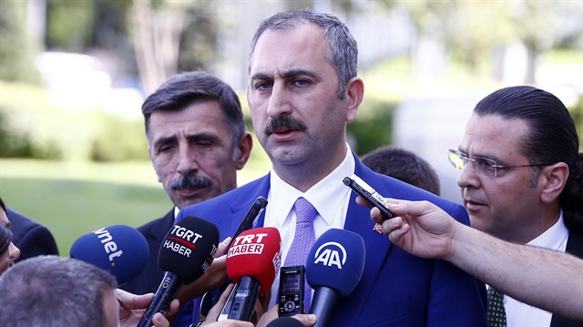 Adalet Bakanı Abdülhamit Gül. 