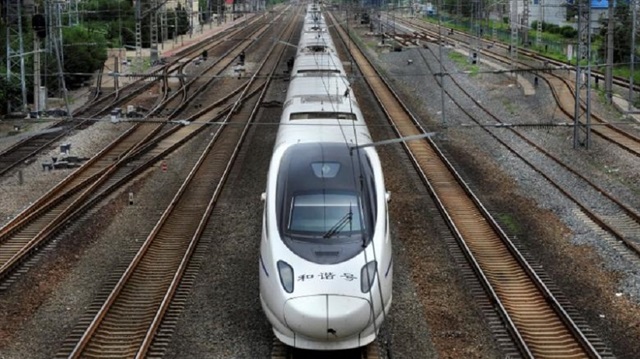Arşiv: Yunanistan ve Bulgaristan​'dan demir yolu hattı projesi için imzalar atıldı.