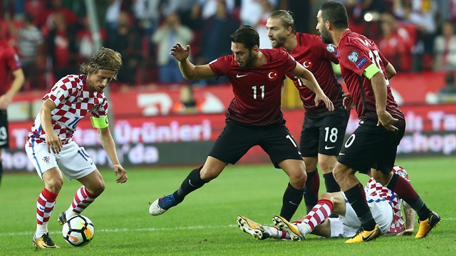 Hırvatistan'ın Real Madrid forması giyen yıldızı Modric, Türkiye karşısında aldıkları mağlubiyet hakkında konuştu.
