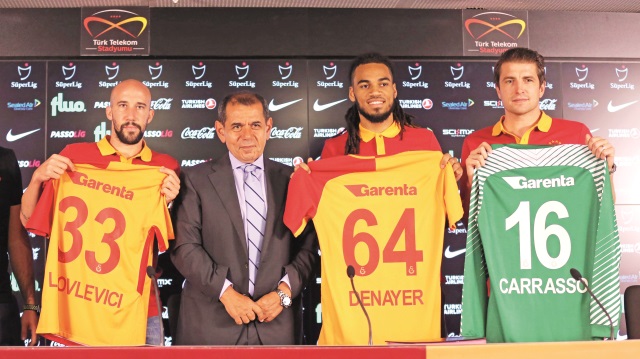 Galatasaray'da imza töreni.