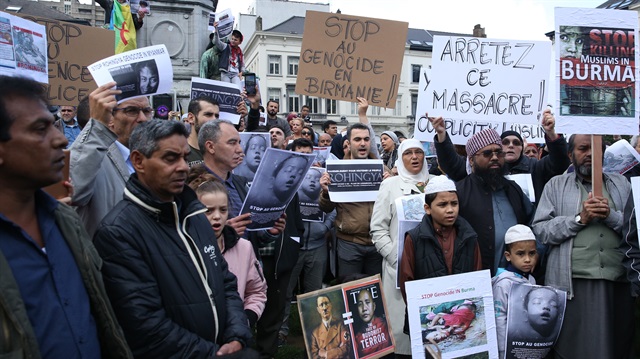 Myanmar'daki Arakanlı Müslümanlara yönelik katliam ve şiddet olayları, Belçika'nın başkenti Brüksel'de protesto edildi.