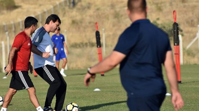 Tarihinde ilk kez Süper Lig'de mücadele eden Evkur Yeni Malatyaspor, yaz transfer dönemini hareketli geçirdi.