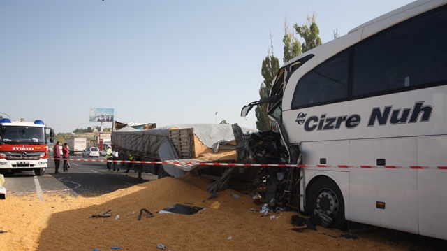 Son Dakika Ankara Ankara Da Katliam Gibi Kaza 3 Olu 26 Yarali