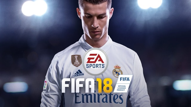 FIFA 18'in kapak fotoğrafında yıldız futbolcu Ronaldo yer alıyor.