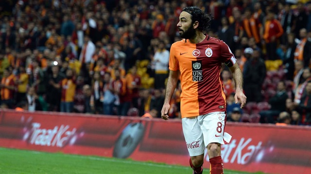 Galatasaray'da flaş gelişme! Yıldız futbolcuyla yollar ayrılıyor