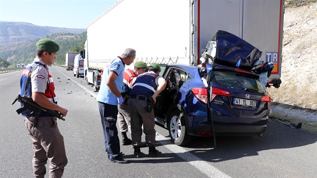 Ankara'da meydana gelen trafik kazasında 3 kişi hayatını kaybetti. 