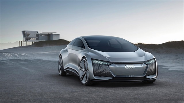 Audi'nin otonom elektriklisi Aucion, Tesla'ya rakip olabilir