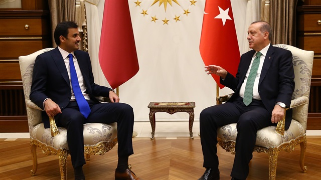 Cumhurbaşkanı Erdoğan, Katar Emiri Şeyh Tamim Bin Hamad El-Sani ile bir araya geldi.