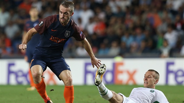 Başakşehir, UEFA Avrupa Ligi'ndeki ilk maçından 0-0'lık beraberlikle ayrıldı. 
