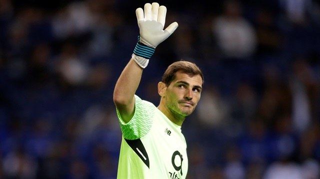 Porto kalecisi Casillas, Vincent Aboubakar'ın Beşiktaşlı futbolcuarla samimi görüntüler vermesiyle ilgili dikkat çekici bir paylaşımda bulundu. 
