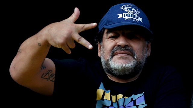 Maradona tüm zamanların en iyi futbolcularından biri olarak görülmektedir.