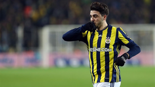 Fenerbahçe'nin milli futbolcusu Ozan Tufan, bu sezon çıktığı 6 resmi maçta 1 gol atma başarısı gösterdi.