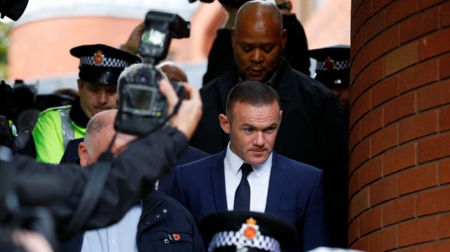 Premier Lig'in tecrübeli futbolcusu Wayne Rooney, alkollü araç kullandığı gerekçesiyle hakim karşısına geçti.