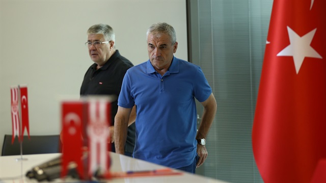 Rıza Çalımbay yönetiminindeki Antalyaspor ligdeki 5 maçında da galibiyet alamadı.