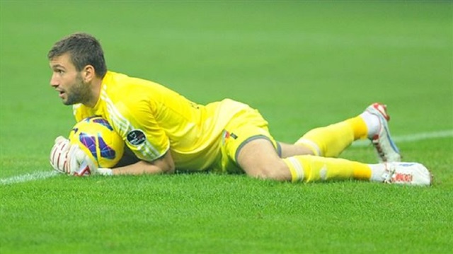Boluspor'un Fenerbahçe'den transferi Ertuğrul Taşkıran, yeni takımında hiçbir resmi maçta forma giymedi.