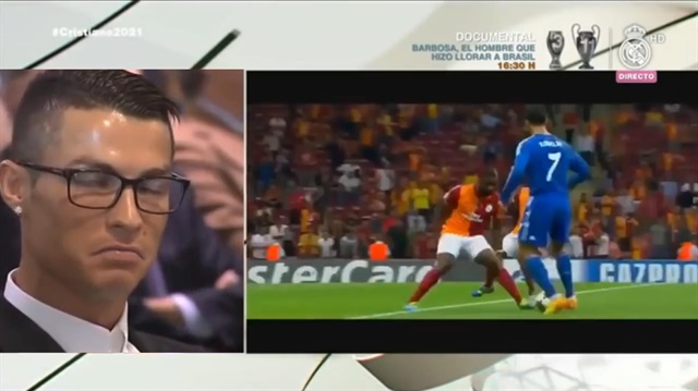 Cristiano Ronaldo, Galatasaray kalecisi Muslera'ya attığı golü izlerken böyle tepki verdi. 