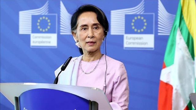 Myanmar's de facto leader Aung San Suu Kyi 