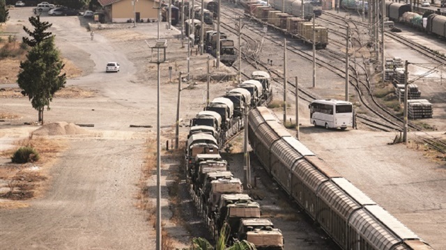 Turkey's military shipment to the Hatay-Kilis line continued.