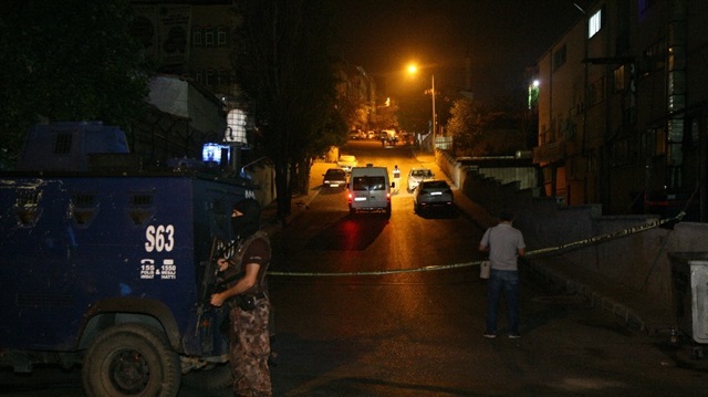 Güncel Haberler: Gaziosmanpaşa'da polise silahlı saldırı: 1 polis yaralı