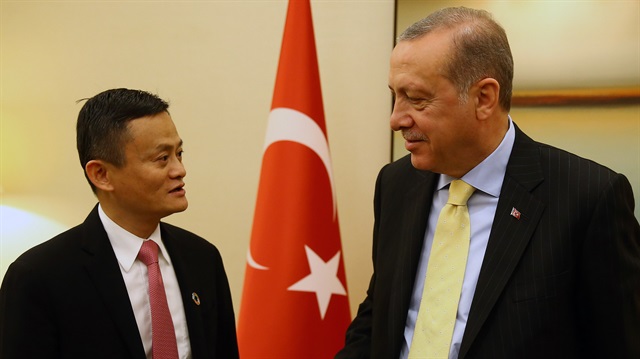 Alibaba.com'un kurucusu Jack May ve Cumhurbaşkanı Erdoğan.