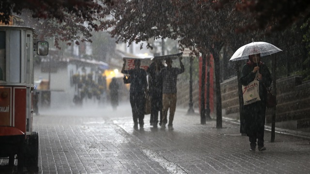 Meteoroloji, İstanbul için hava durumu tahminlerini açıkladı. 