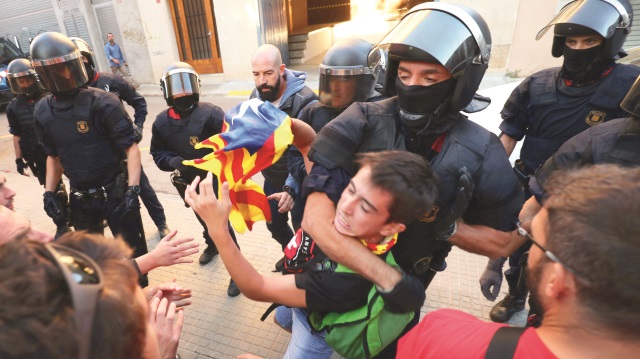 İspanyol hükümetinden "referanduma" sert müdahale