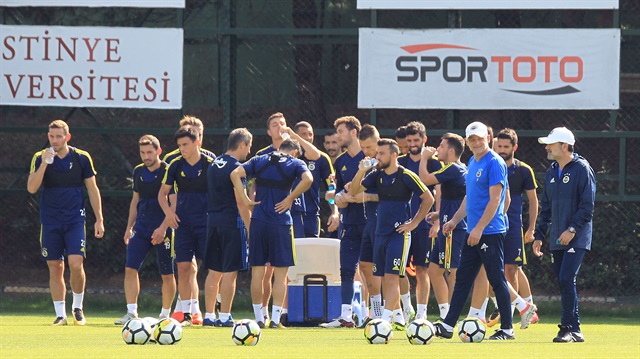 Fenerbahçeli futbolculardan taraftara derbi mesajı-Spor haberleri