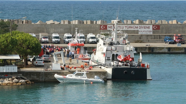 Kocaeli'de göçmenleri taşıyan tekne battı: 21 kişi öldü, 40 kişi kurtarıldı