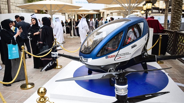 Dubai'de drone taksilerin test sürüşüne başlandı
