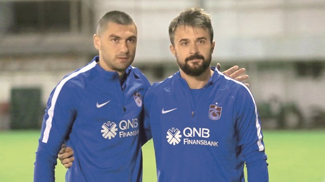 ​Trabzonspor'un kaptanı Onur Kıvrak önemli açıklamalar yaptı.