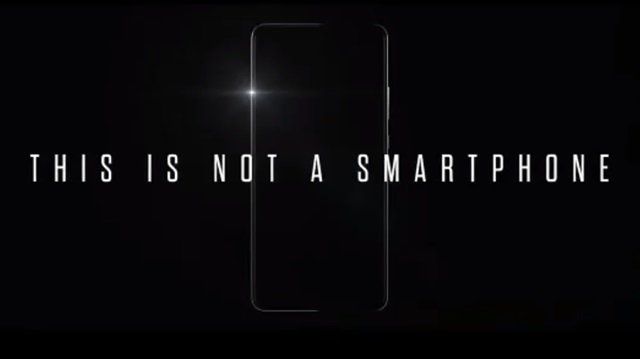 Çinli Huawei'den iddialı çıkış: Mate 10 "akıllı telefon" değil!