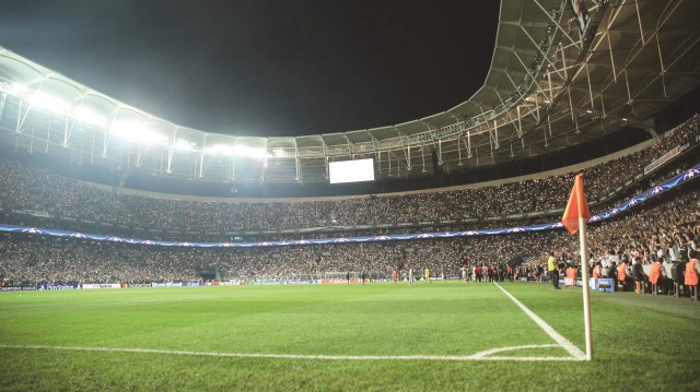 Beşiktaş ile son 2 maçında 5 puan bırakan Trabzonspor, bugün kozlarını paylaşacak. 