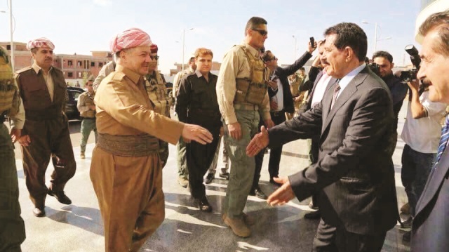 Barzani, Irak’ın kuzeyinde 25 Eylül’de yapılan korsan referandum sonrası sözde kuvvet komutanları ile Kerkük’te toplantı yaptı.