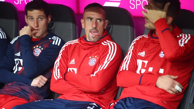 Ribery Fransa Milli Takımı ile çıktığı 63 maçta 14 gole imzasını attı.