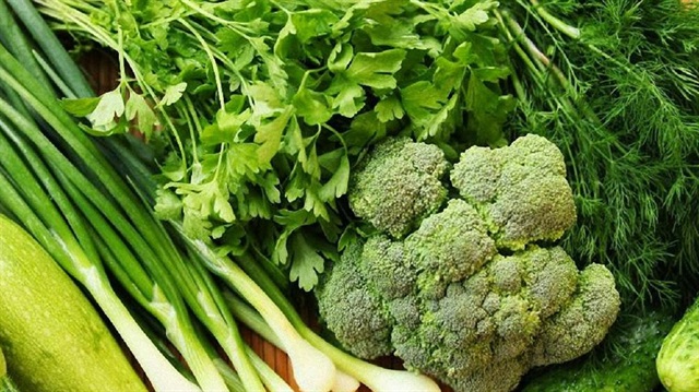 Özellikle yeşil yapraklı sebzeler kilo kontrolüne de yardım ediyor.
