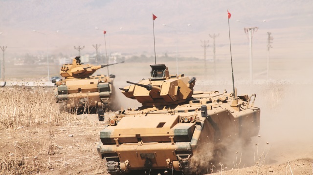 ​Şırnak-Silopi'de 18 Eylül’den beri devam eden askeri tatbikatın boyutu her geçen gün genişliyor.