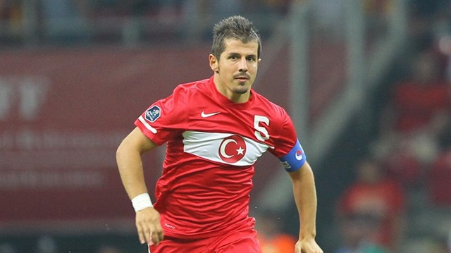 Emre Belözoğlu, A Milli Takım forması ile 94 maçta 9 gol attı.