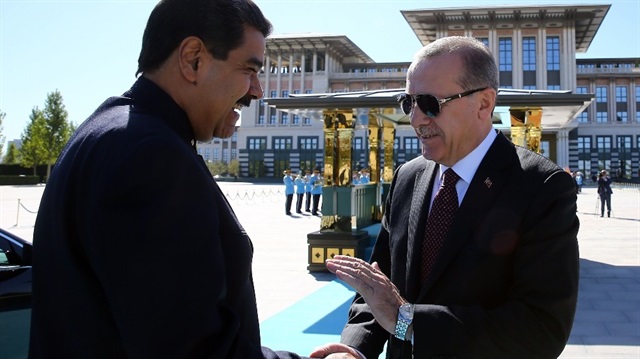 Cumhurbaşkanı Erdoğan, Venezuela Devlet Başkanı Nicolas Maduro'yla Cumhurbaşkanlığı Külliyesi'nde görüştü.